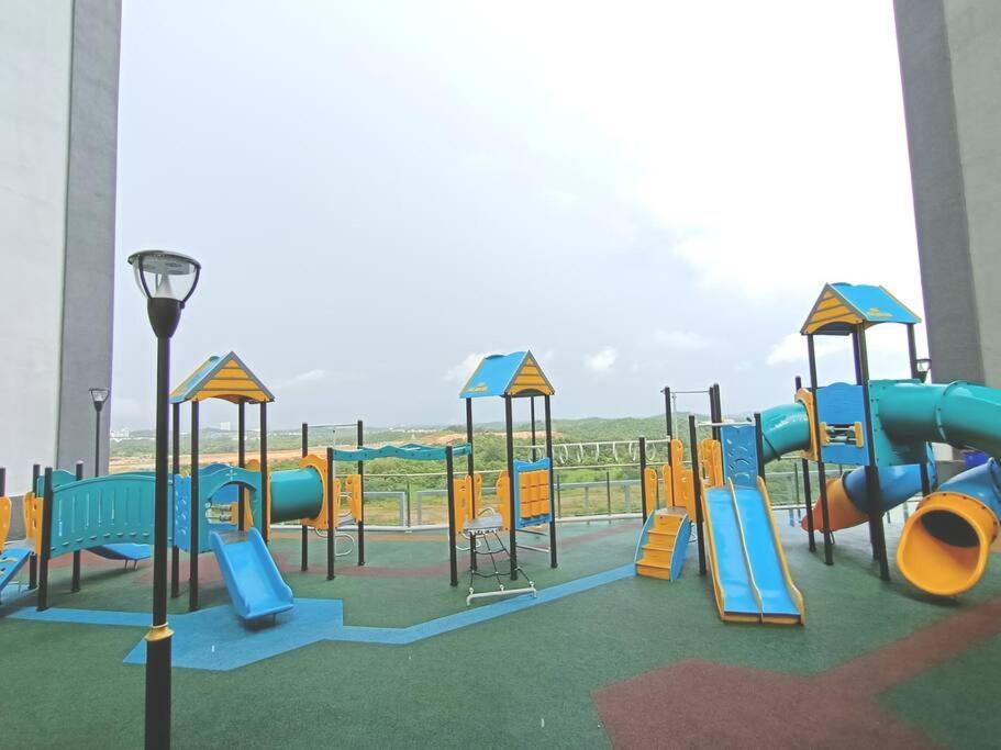 D'Pristine 1Br Walking To Legoland Netflix By Stay Nusajaya  Buitenkant foto